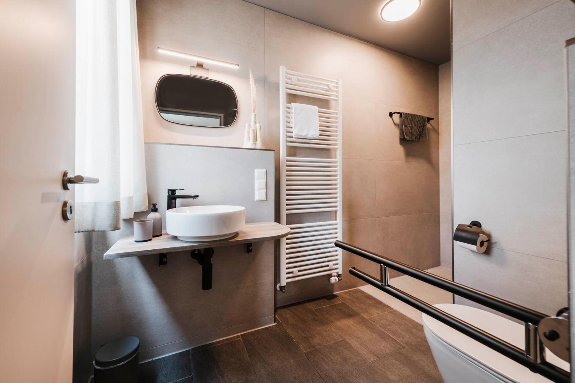 Appartementhotel Seeblick Ґронау Номер фото